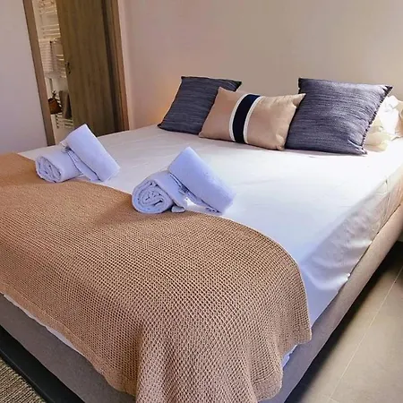 Villa Alba, 8 Pers, Piscine Chauffée, 5 Minutes